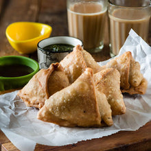 Load image into Gallery viewer, PUNJABI SAMOSA 560G【HALDIRAM'S】<br>【Frozen shipping】
